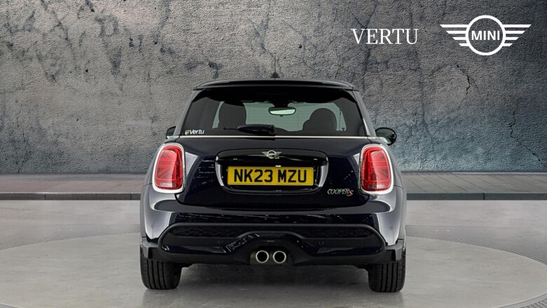 MINI Cooper 2.0 S Exclusive 3dr Auto Petrol Hatchback